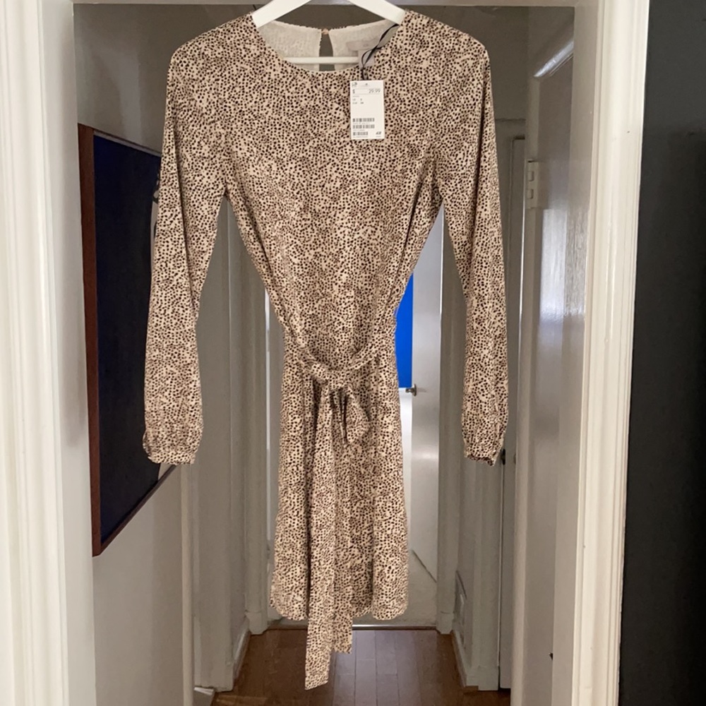 Short pattered dress